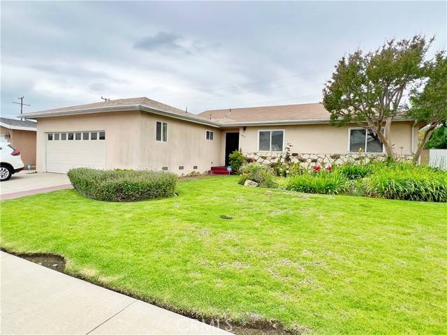 Bellflower, CA 90706,17815 Mcnab Avenue