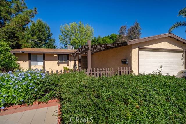 Corona, CA 92879,13163 Gatehall