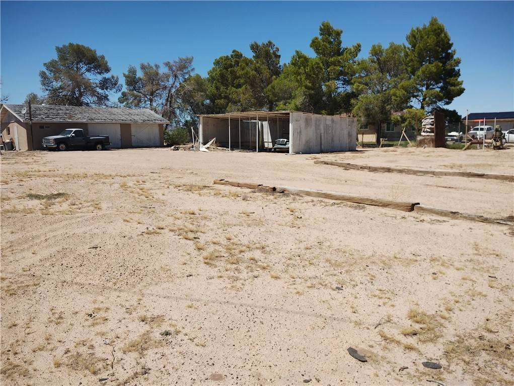 Newberry Springs, CA 92365,32826 Lakeview Avenue