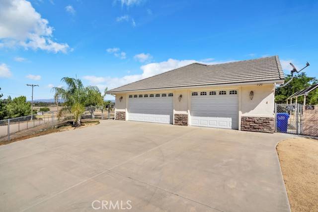 Ramona, CA 92065,720 Creelman Lane