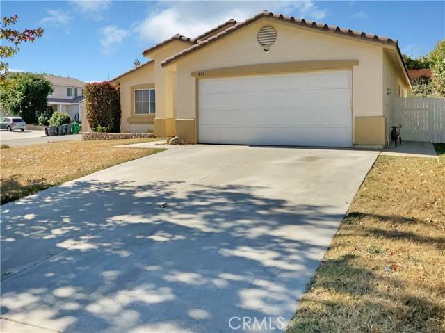 Banning, CA 92220,873 Half Moon Court