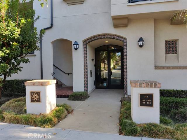 Brea, CA 92823,260 Buena Vida Drive #207