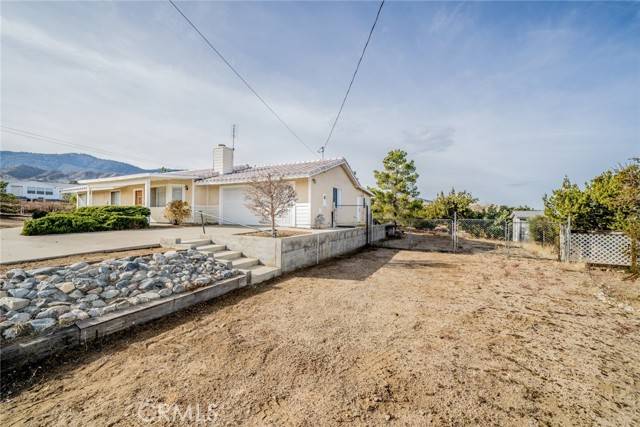 Pinon Hills, CA 92372,10022 Mountain Road