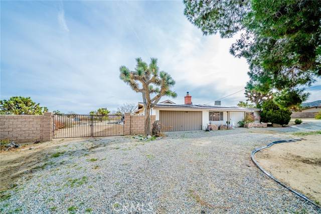 Yucca Valley, CA 92284,7341 Joshua View Drive