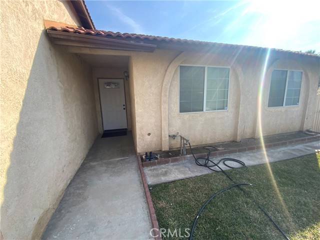 Fontana, CA 92335,15723 Granada Avenue