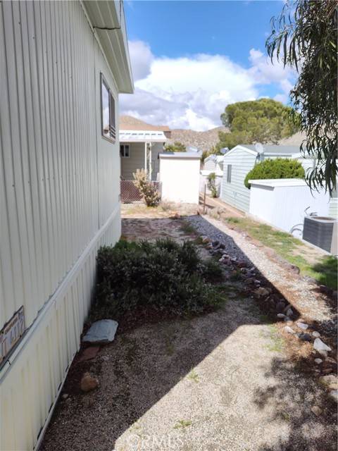 Yucca Valley, CA 92284,54999 Martinez #52