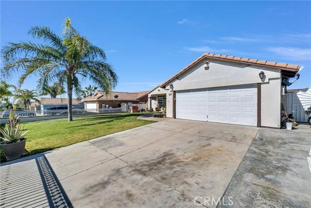 Fontana, CA 92335,9318 Marcona Avenue