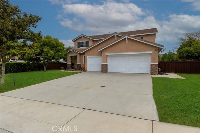 Riverside, CA 92508,8348 Barnwood Lane