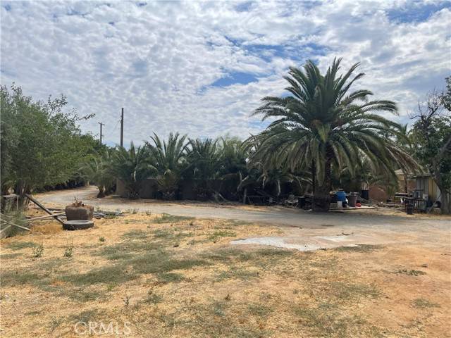 Jurupa Valley, CA 92509,3865 Fox Tail Ln