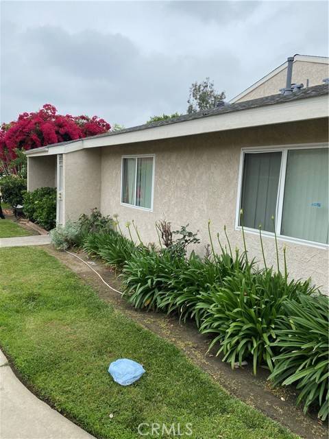 Ontario, CA 91762,1338 N Elderberry Ave