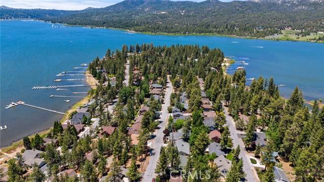 Big Bear Lake, CA 92315,155 S Finch Drive