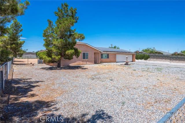 Apple Valley, CA 92307,14696 Central Road