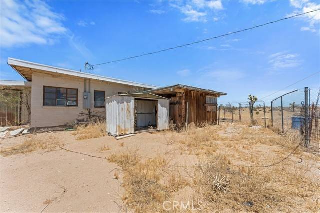 Yucca Valley, CA 92284,57726 Starlight Mesa Road