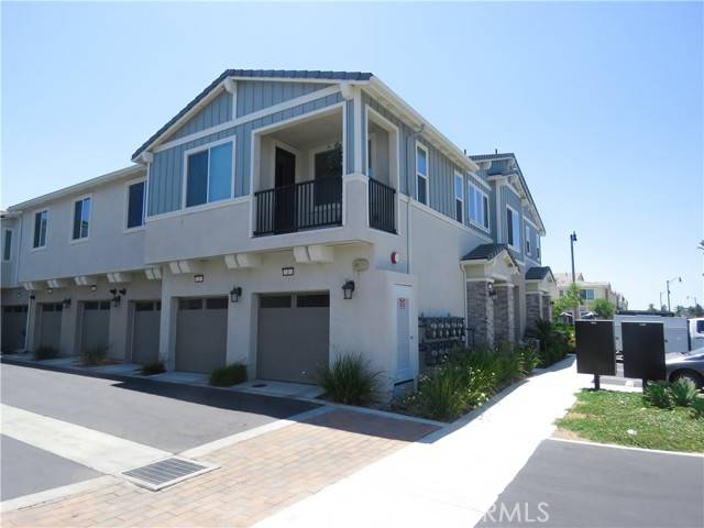 Fontana, CA 92336,16621 Wyndham Lane #1