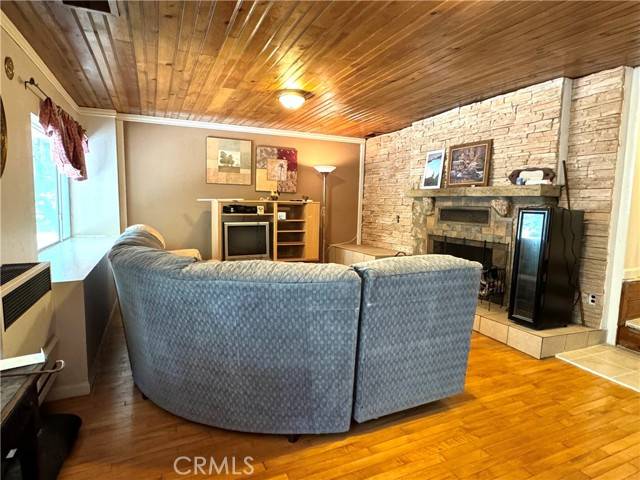 Arrowbear, CA 92382,32745 Badger Lane