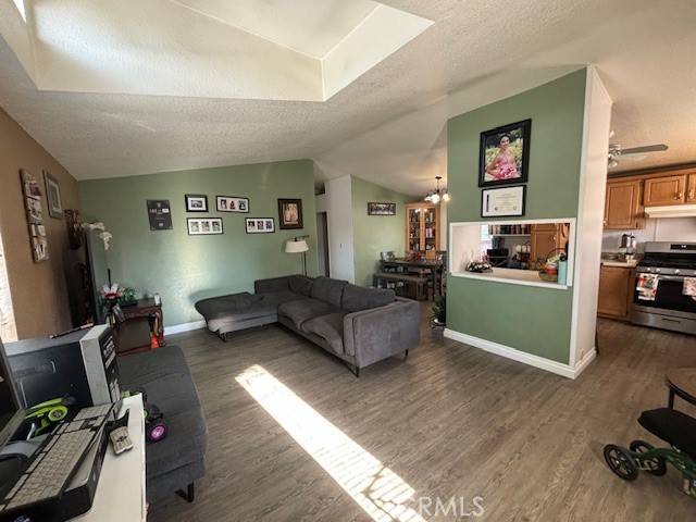 Perris, CA 92571,350 E San Jacinto #170