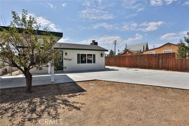 Perris, CA 92570,339 W 2nd Street