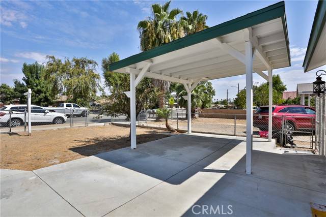 Perris, CA 92570,339 W 2nd Street