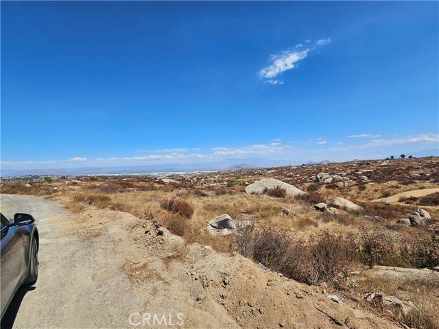 Perris, CA 92570,0 Withers