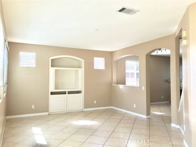 Fontana, CA 92336,6927 Tailwind Lane