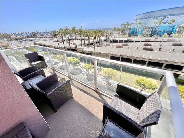 Long Beach, CA 90802,388 E Ocean Boulevard #402