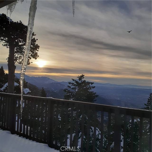Crestline, CA 92325,22781 Crest Forest Drive #2048