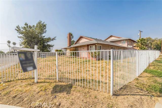 San Bernardino, CA 92404,2194 Sunrise Lane