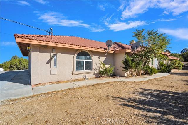 Pinon Hills, CA 92372,9329 Oasis Road