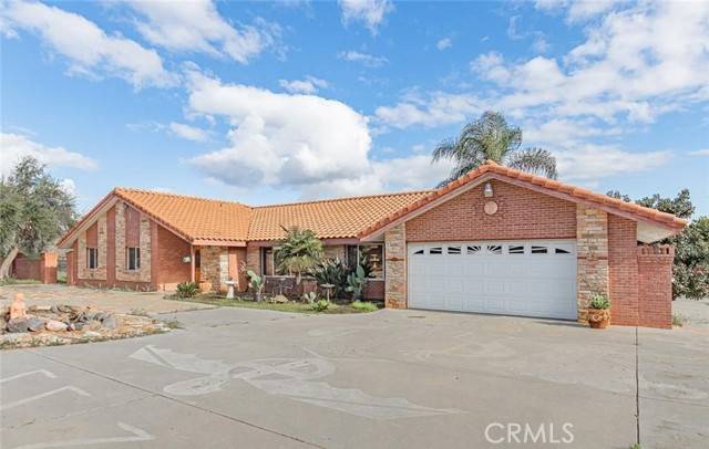 Perris, CA 92570,14505 Estelle Mountain Road