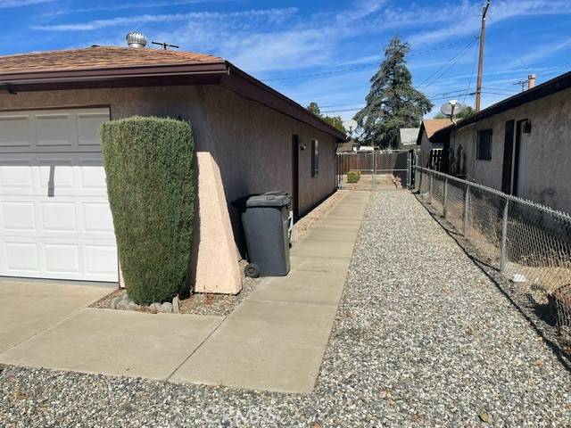 Hemet, CA 92543,110 W Mayberry Avenue