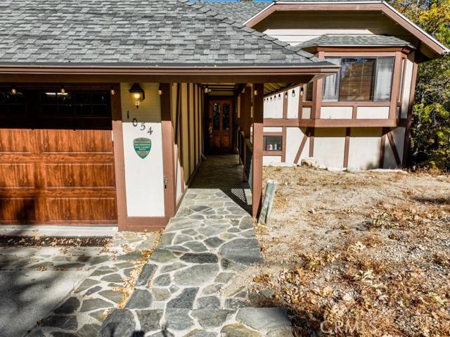 Lake Arrowhead, CA 92352,1054 Sandalwood Drive