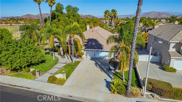 Menifee, CA 92584,28768 WOODCREST LAKE