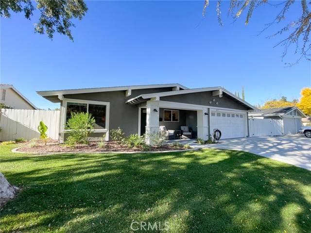 Canyon Country, CA 91351,18857 Darter Drive