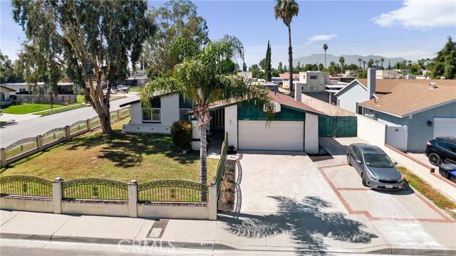 Highland, CA 92346,2880 Mojave Court