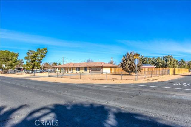 Apple Valley, CA 92307,21460 Pine Ridge Avenue