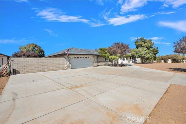 Phelan, CA 92371,8424 Cedar Court