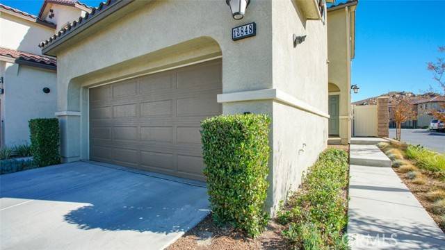 Moreno Valley, CA 92555,12848 Crown Hill Way