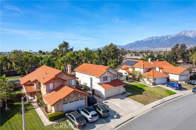 Fontana, CA 92336,15119 Geranium Street