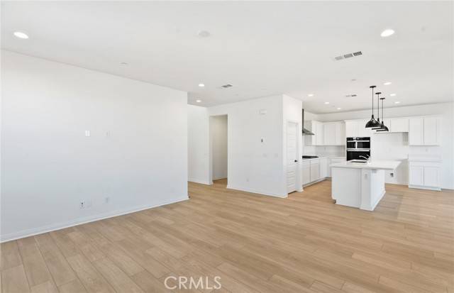 Perris, CA 92571,730 Kuchar Avenue