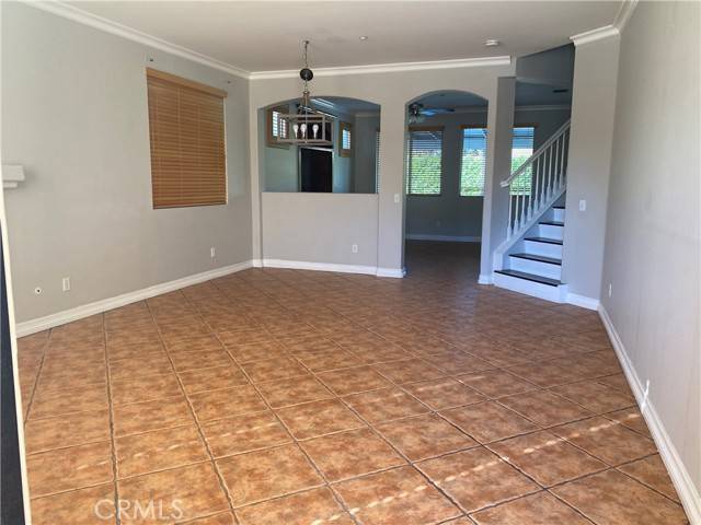 Fontana, CA 92336,7092 Julian Lane