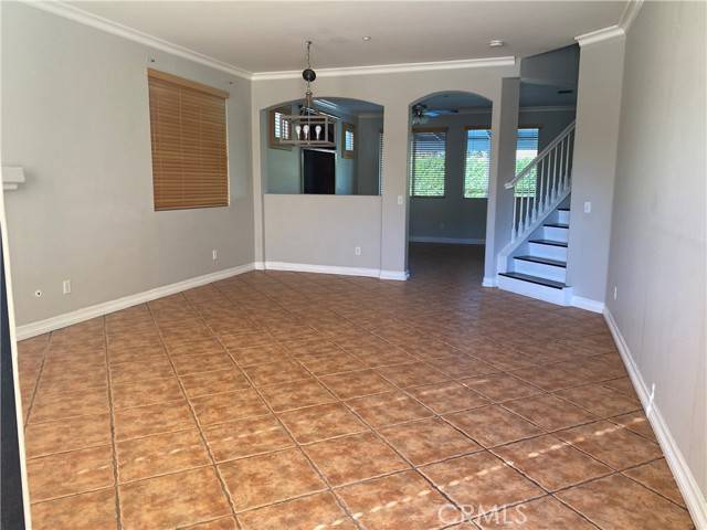 Fontana, CA 92336,7092 Julian Lane