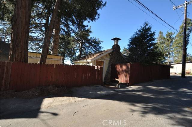 Cedarpines Park, CA 92322,21657 Vista Road