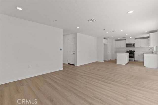 Nuevo, CA 92567,28307 Deer Brush Drive