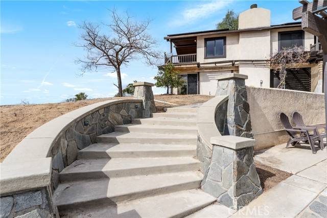Riverside, CA 92507,20682 Hill Top Drive