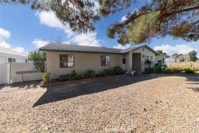 Helendale, CA 92342,15183 Little Bow Lane