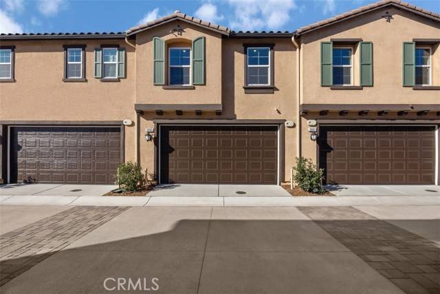 Ontario, CA 91761,3995 E Carmel Privado