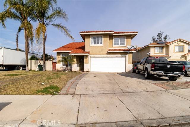 Fontana, CA 92335,15220 CAROB Lane