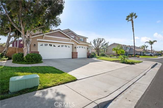 Eastvale, CA 92880,12653 Oakdale Street