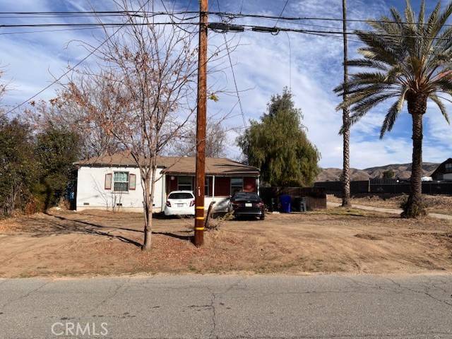 Yucaipa, CA 92399,32568 Kentucky Street