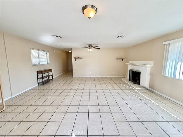 San Bernardino, CA 92407,1014 W 48th Street